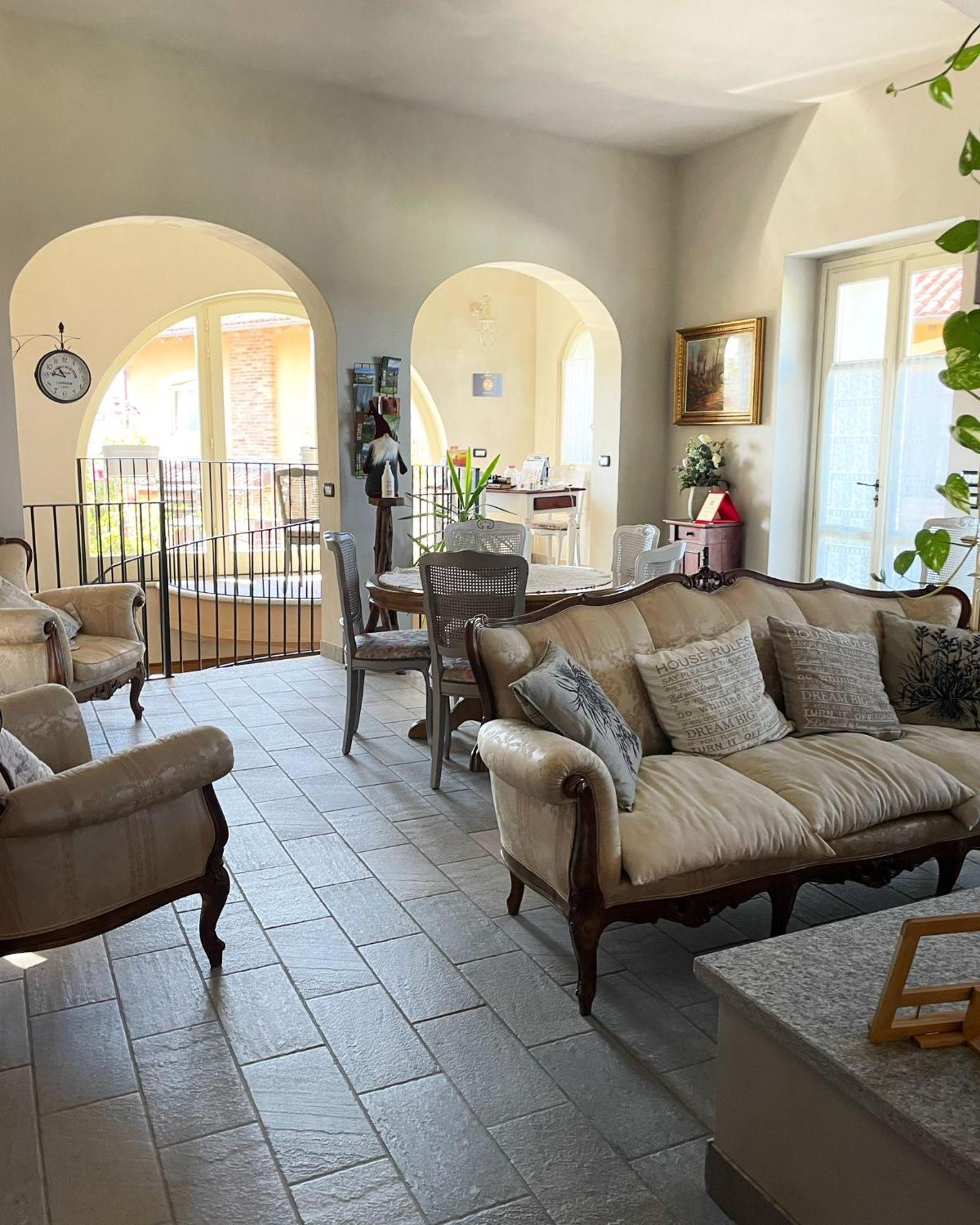 I Grappoli Divini Bed & Breakfast Viarigi Bagian luar foto