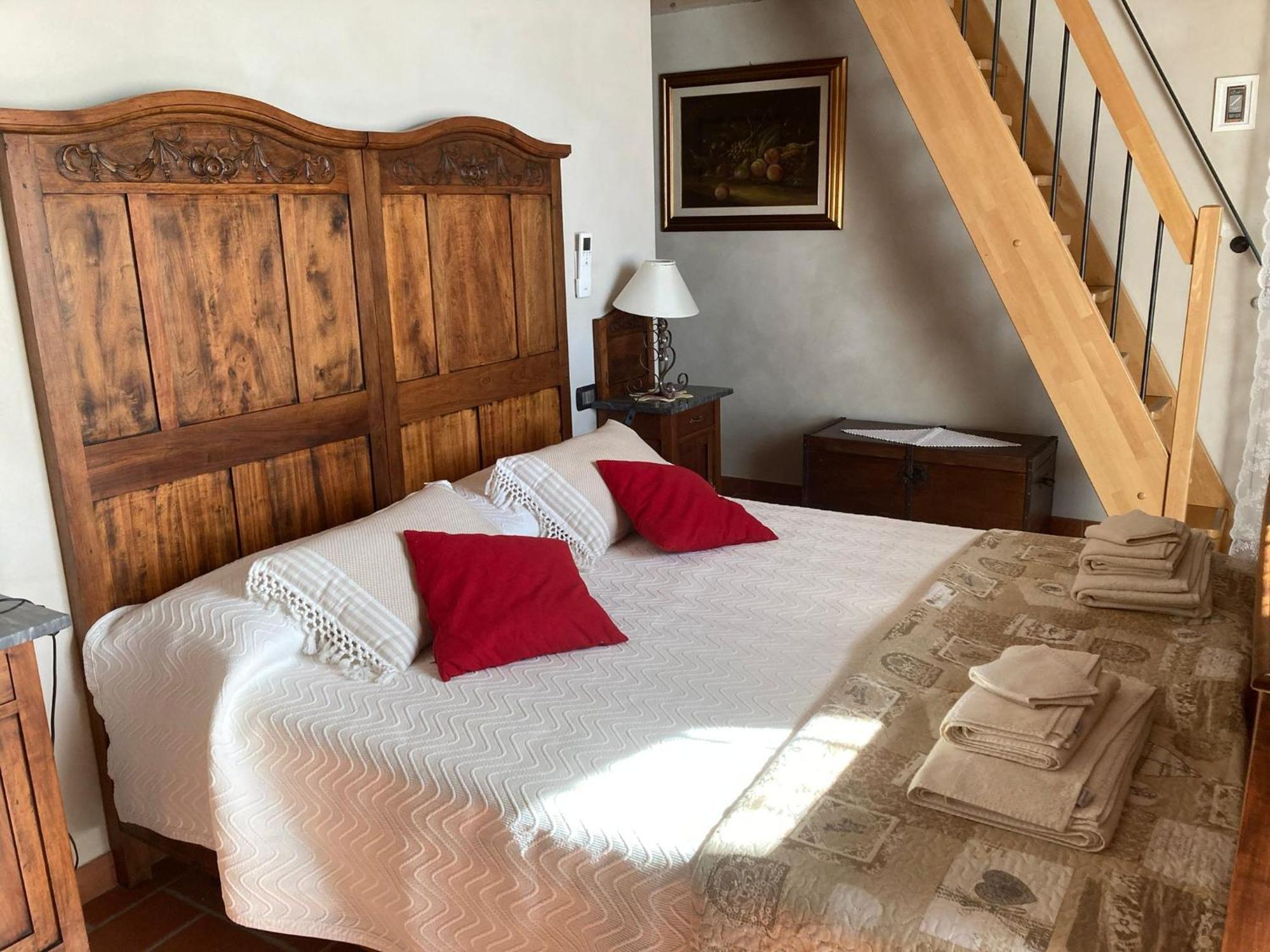 I Grappoli Divini Bed & Breakfast Viarigi Bagian luar foto