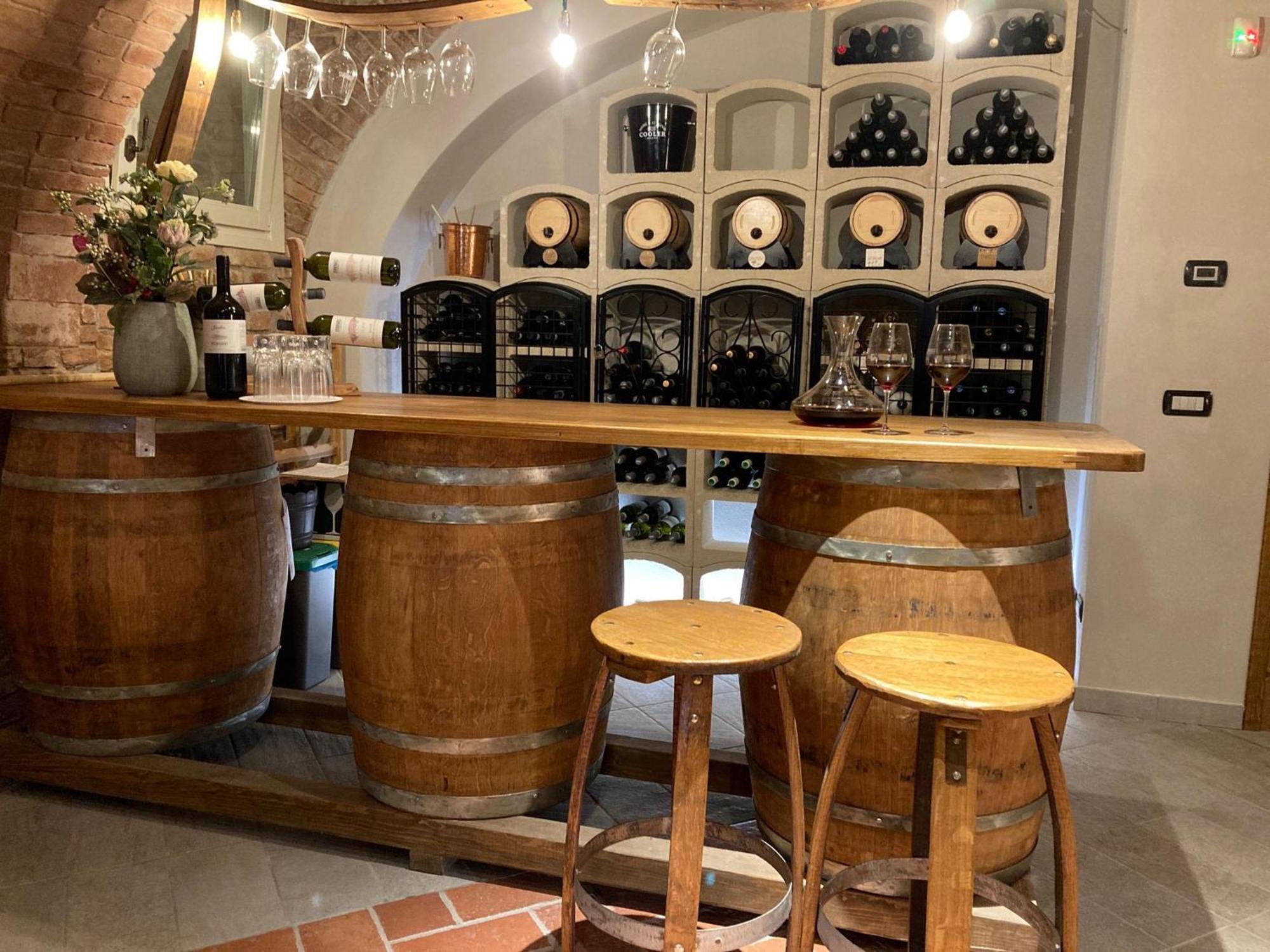 I Grappoli Divini Bed & Breakfast Viarigi Bagian luar foto